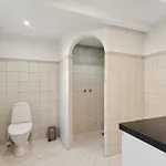 3 Bedroom Cozy In Logstrup Hébergement de vacances *
