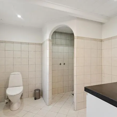 3 Bedroom Cozy In Logstrup Casa de Férias *
