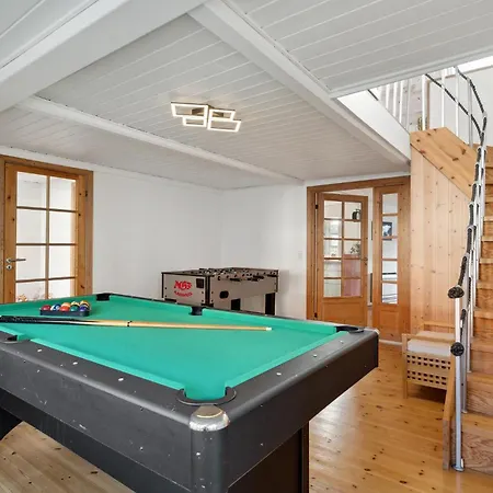 3 Bedroom Cozy In Logstrup 펜션 Knud (Logstrup)