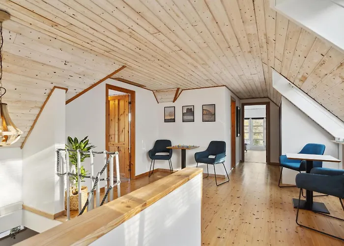 3 Bedroom Cozy In Logstrup *