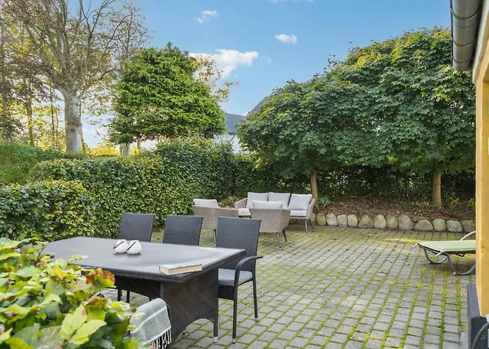3 Bedroom Cozy In Logstrup